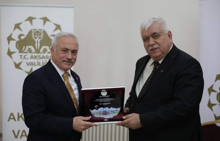 Valimiz,Emeklilik kararı alan Aile ve Sosyal Hizmetlerine tertip edilen programa katıldı