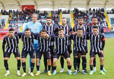 evimizde 3 Puan 3 golle bizim.
