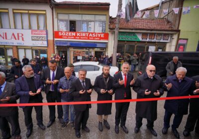 Türkeş Özbek ‘in skm açışılı ve mitingini geçekleşti