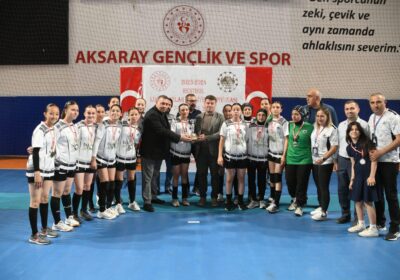 Tebrikler Kızlar