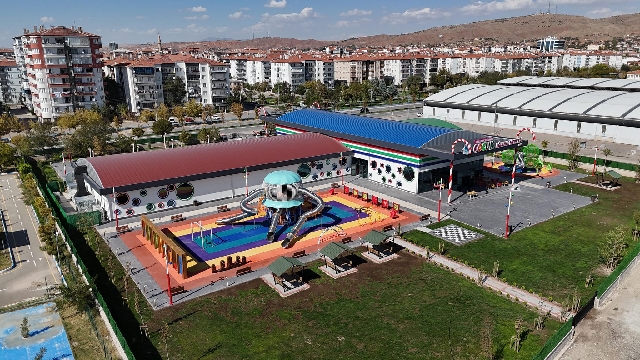 Bizim için en önemli şey, çocuklarımızın mutluluğu ve keyifli anlar geçirmesi…