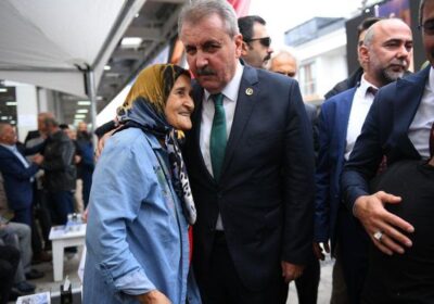 “Yaratılanı severiz Yaradan’dan ötürü”