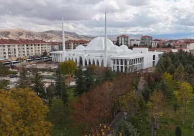 Projelerimizin takibi için Sahadayız