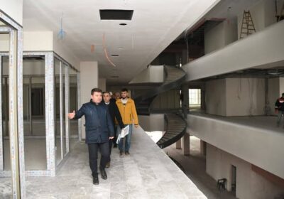 Bir şehri yükselten, ona değer katan hizmet ve gönüllere dokunan eserlerdir…