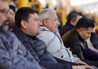Valimiz Sn. Mehmet Ali Kumbuzoğlu, şehrimizin gururu, 68 Aksarayspor’un Van BBSK’yı konuk ettiği müsabakayı, Belediye Başkanımız Sn.Evren Dinçer ve taraftarlarımızla birlikte izlediler.