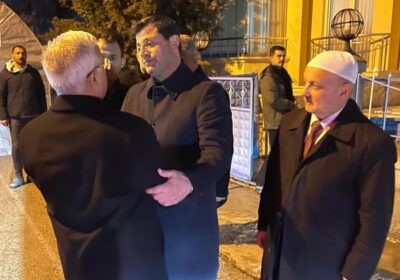 Valimiz Sn. Mehmet Ali Kumbuzoğlu, babasının vefatı nedeniyle Aksaray Baro Başkanı Av. Erçin Mevlüt Düzgün’e taziye ziyaretinde bulunarak kederli aileye baş sağlığı ve sabır dileğinde bulundular.
