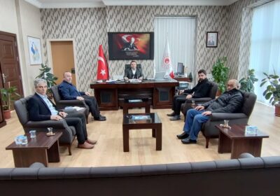 Nazik ev sahipliği ve cömert misafirperverliğinden ötürü kendilerine minnetarız.