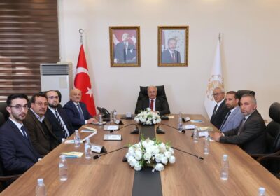 Valimiz Sn. Mehmet Ali Kumbuzoğlu,