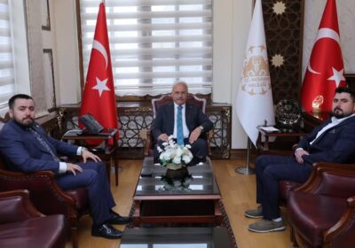 Kamu Birliği Federasyonu Sendikası Denetleme Kurulu Başkanı Sn.Fatih Çekirge ile İl Başkanı Sn.Tahya Danyıldız’ı kabul ettiler.