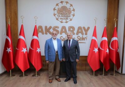 Valimiz Sn. Mehmet Ali Kumbuzoğlu, Prof. Dr. Nasrullah Hacımüftüoğlu’nu misafir ettiler.