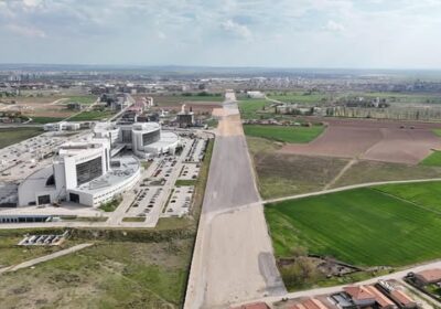 40 Metrelik Yeni Çevre Yolu Bulvarı.