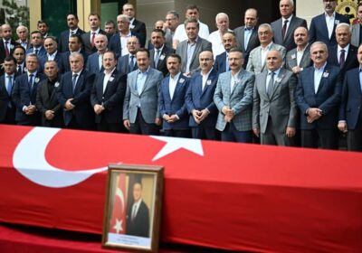 Merhuma Allah’tan rahmet, kederli ailesine başsağlığı ve sabırlar diliyoruz.