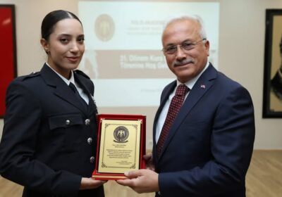 Valimiz Sn. Mehmet Ali Kumbuzoğlu, Aksaray Şehit Önder Güzel Polis Meslek Eğitim Merkezi 31.Dönem Mezunları Kura Çekim Törenine katıldı.